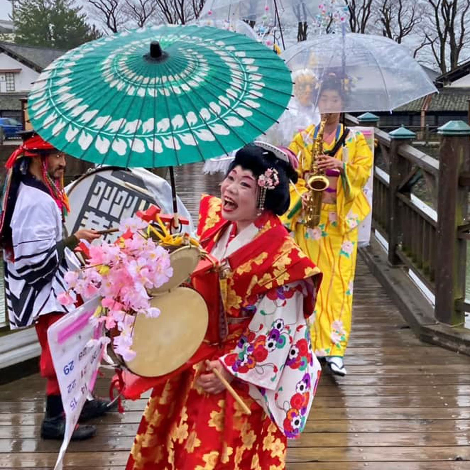 チンドン芸能社女将　永田美香さん（50代）の写真3