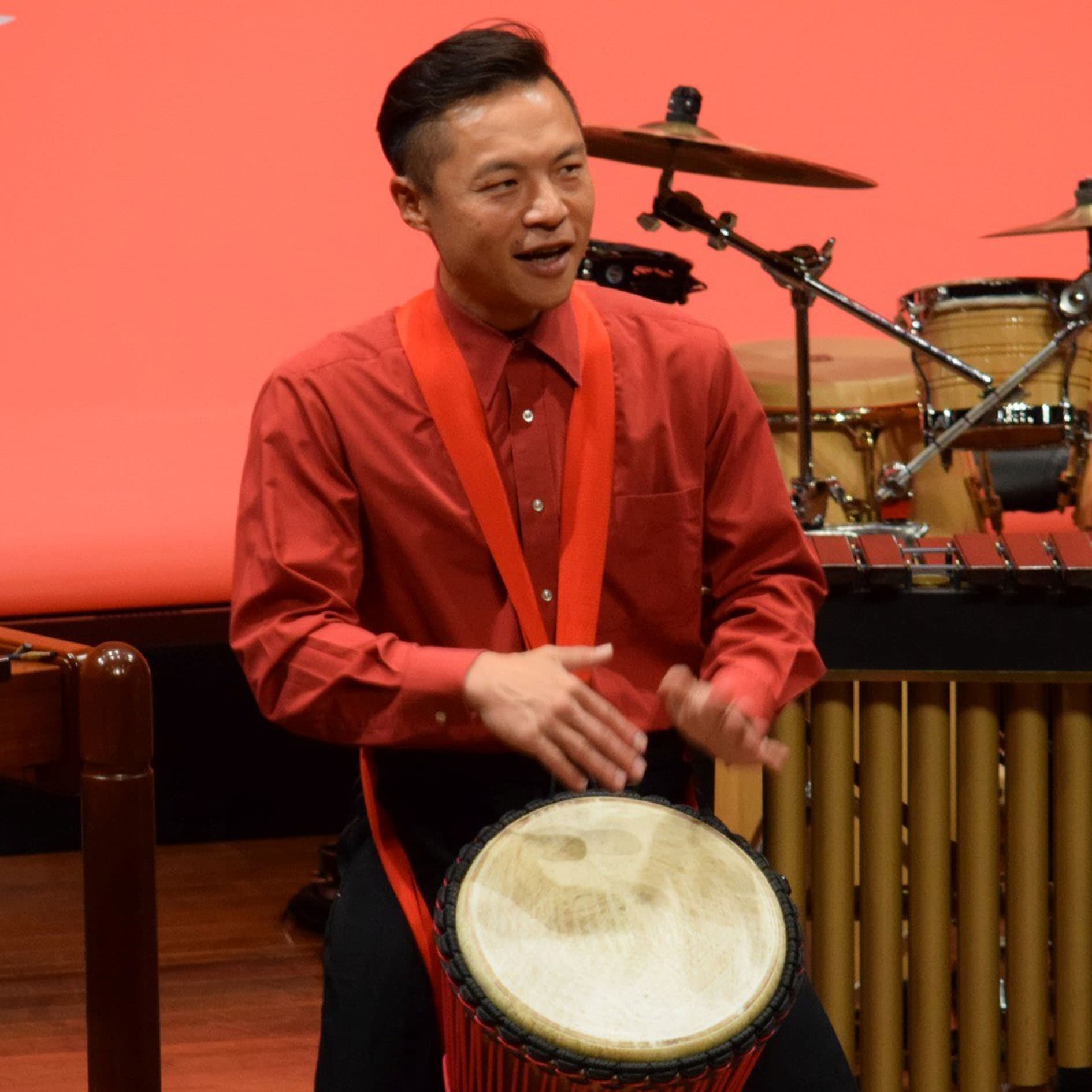 八戸市出身 打楽器奏者 鈴木和徳さん 40代