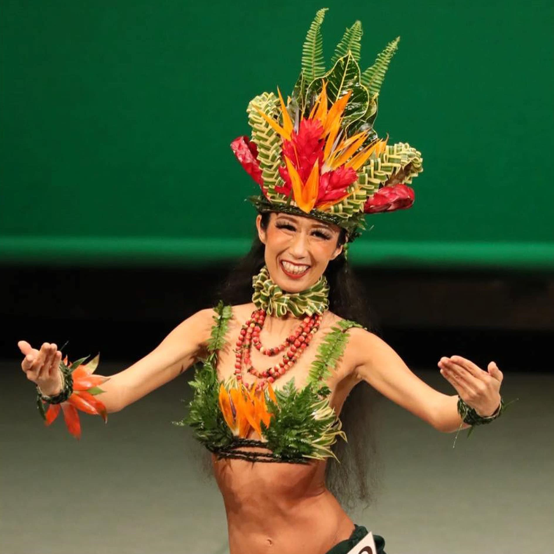 階上出身 タヒチアンダンス教室aoreva代表、八戸きれい海ライオンズクラブ会員 天野よしこさん 30代