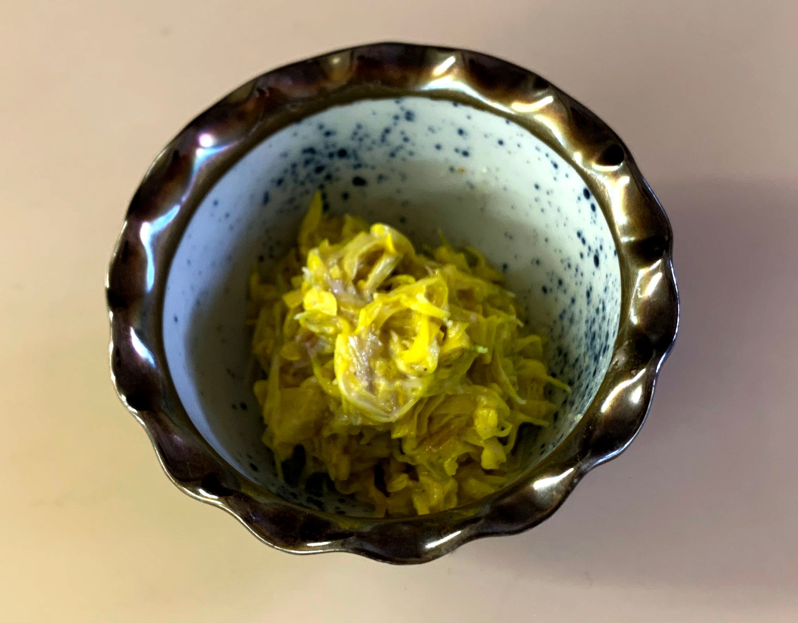 菊の花のくるみ和え