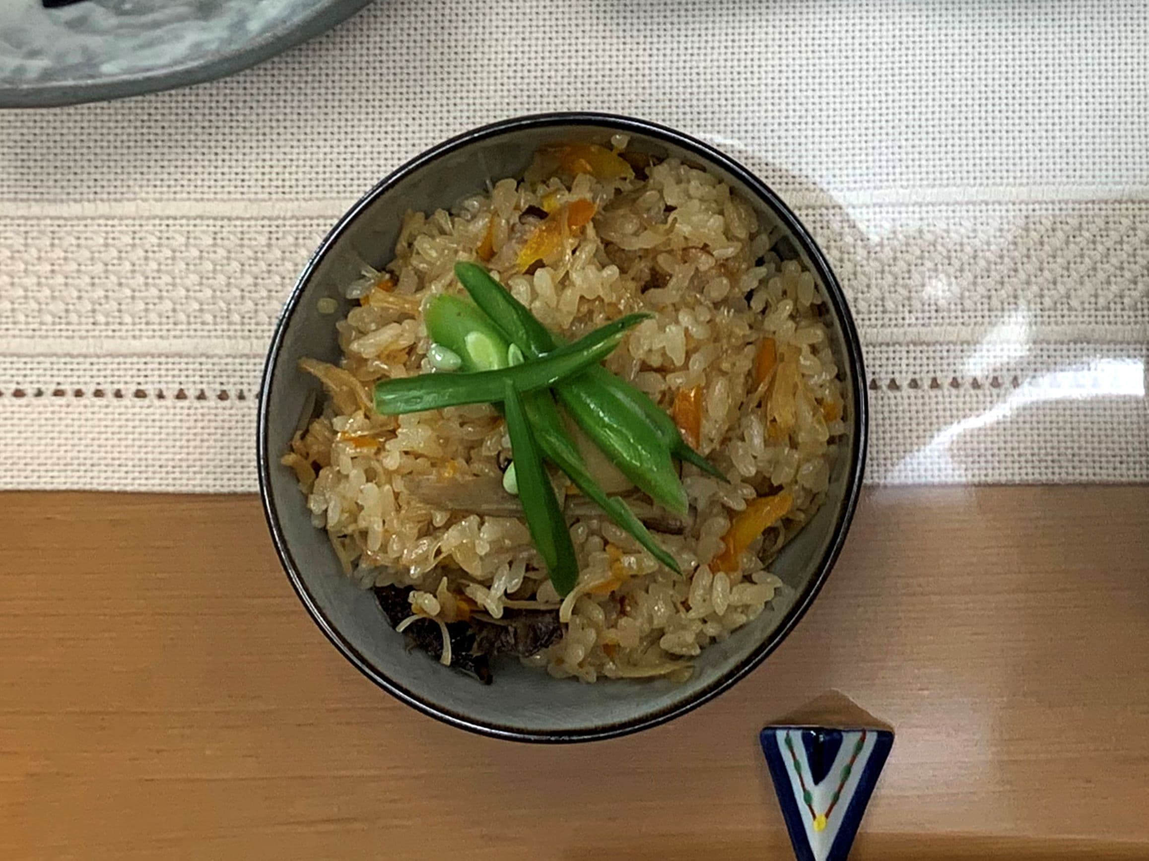 ホタテ貝柱入り炊き込みご飯